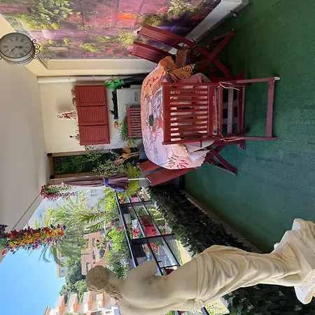 아파트 Bel Avec Piano Et Parking Plein Air Dans La